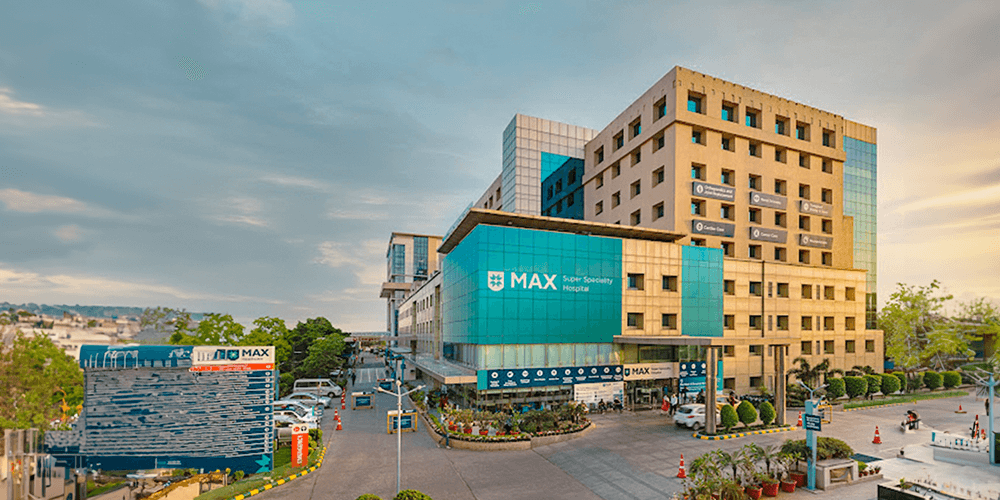 Max Super Speciality Hospital, Vaishali