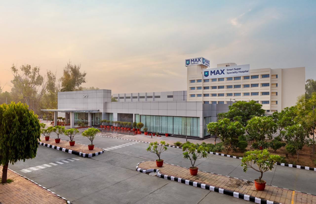 Max Super Speciality Hospital, Saket